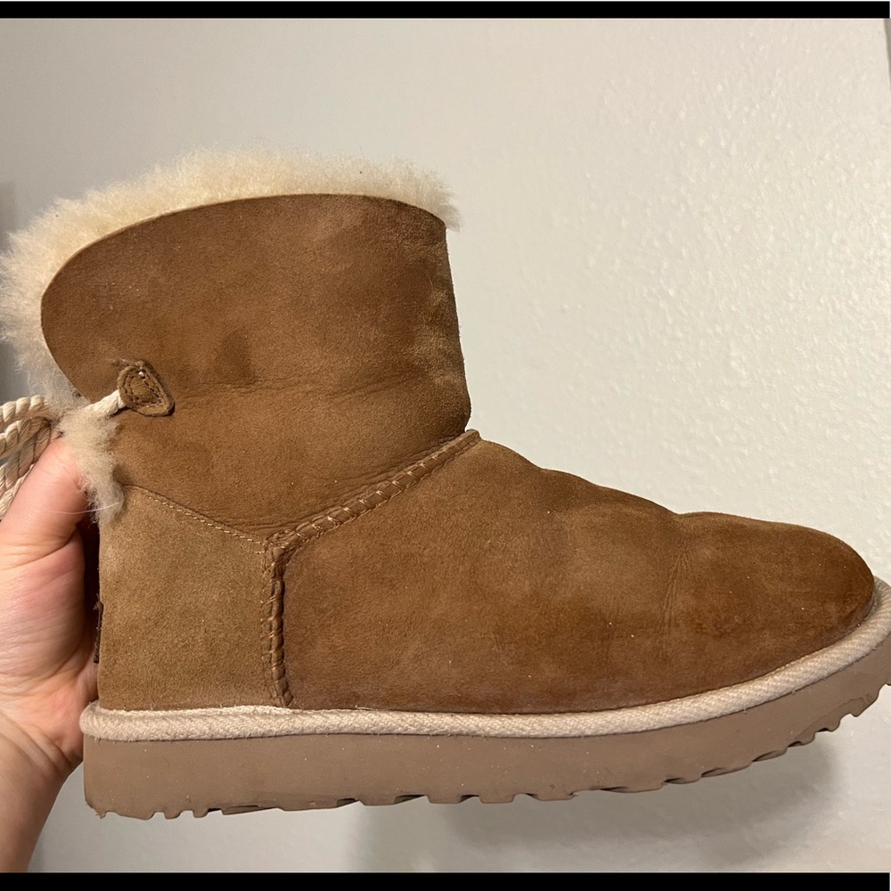 UGG SELENE ROPE BAILEY BOW BOOTS IN CHESTNUT
